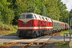 Am 24.9.23 war 118 757 mit einem Sonderzug unterwegs, hier bei der Einfahrt in den Bahnhof Hennersdorf (Sachsen) Richtung Flöha.