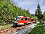 DB 642 056 als RB 28265 von Aue (Sachs) nach Antonsthal, am 14.05.2022 kurz vor Antonsthal.