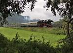 41 1144-9 fuhr am 19.09.21 mit dem Feen-Express durch Etzelbach nach Saalfeld.