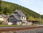 01.10.2012: Der Bahnhof von Mellenbach-Glasbach im Schwarzatal.