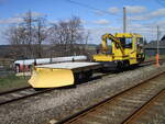 Schneepflug,am 06.April 2025,bei der Oberweißbacher Bergbahn,in Lichtenhain.