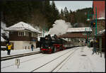 Leicht vor Plan rollt die 41 1144-9 (IGE  Werrabahn Eisenach ) mit dem  Rodelblitz  am 04.02.2023 langsam zum Foto- und Wasserhalt in den Betriebsbahnhof Oberhof.