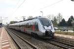 9442 801 (Bombardier Talent 2) von Abellio Rail Mitteldeutschland als RB 74615 (RB20) von Eisenach nach Halle(Saale)Hbf steht im Bahnhof Neudietendorf an der Bahnstrecke Halle–Bebra.