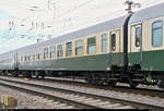 Blick auf einen Buffetwagen der Gattung  Bomk  (56 80 85-40 007-1 D-IGEW) der IGE Werrabahn Eisenach e.V., der im MDV-Sonderzug von Meiningen nach Leipzig Hbf mit 232 334-3 (132 334-4) der Erfurter