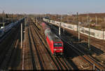 Gemischter Gz mit 145 079-0 unterwegs am Energiepark Dieselstraße in Halle (Saale) Richtung Abzweig Halle Kasseler Bahn.