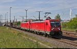 Gemischter Gz mit 187 169-8 und kalter 187 118-5 unterwegs in Halle-Ammendorf, Eisenbahnstraße, Richtung Bft Halle Gbf Süd.