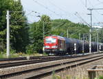 DB Cargo 247 906  Grischan  mit dem GC 62444 von Hamburg Hohe Schaar nach Emleben, am 22.06.2017 in Erfurt-Bischleben.