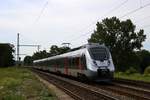 9442 811 (Bombardier Talent 2) von Abellio Rail Mitteldeutschland als SE 74529 (SE15) von Saalfeld(Saale) nach Leipzig Hbf fährt in Schkortleben auf der Bahnstrecke Halle–Bebra (KBS 580).