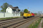 DB Netz 203 312-4 mit einer Schneefräse Richtung Erfurt, am 21.04.2020 in Vieselbach.