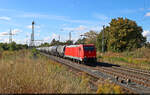 185 631-9 mit Kesselwagen n�hert sich von S�den dem Bahnhof Gro�korbetha.

🧰 Alpha Trains Luxembourg S.� r.l., vermietet an die ecco-rail GmbH
🕓 23.9.2025 | 11:33 Uhr