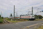 Die 147 574-8 schob am 02.07.2026 in Erfurt Ost den DB IC2 4911 (D-DB 50 80 86-81 911-9 DBpbzfa 668.4)Richtung Sangerhausen.