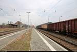 Blick auf die Anlagen des Bahnhofs Angersdorf auf der Bahnstrecke Halle–Hann.