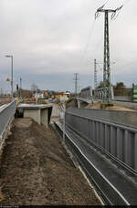 VDE 8 Komplexmaßnahme Halle Rosengarten–Angersdorf  ▶ Standort: Halle Rosengarten    Bauzustand zur Wiederaufnahme des Zugverkehrs nach einjähriger Totalsperrung.