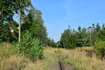 Blick auf die stillgelegte Bahnhofsseite in Großbothen.