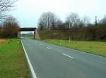 berfhrungsbauwerk der ehemaligen Finnebahn ber die B176 zwischen Laucha (Unstrut) und Golzen.