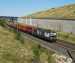 European Locomotive Leasing/Wiener Lokalbahn Cargo Siemens Vectron 193 224 mit Containerzug am 18.08.16 bei Neuhof (Kreis Fulda) auf der KBS615