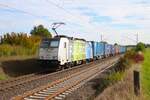Railpool/Lineas Bombardier Traxx 186 295-2 mit Containerzug in Nieder-M�rlen am 16.10.26