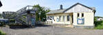 Eine Panoramaaufnahme vom Empfangsgebäude Kerkerbach welches auch das Stellwerk beinhaltete.