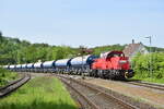 Um Kurz nach 12 rollte 261 054-1 mit einem leeren Kalkzug aus Richtung Limburg in Kerkerbach ein.