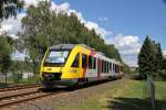 Warten auf den 03 1010 Sonderzug - mit HLB-Triebwagen bei strahlendem Sonnenschein - 10.08.2013.