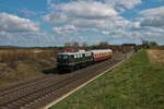 DB Museum E40 128 mit einen TEE Kanzlerwagen in Nieder Mörlen am 03.04.21