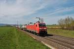 DB Cargo Siemens 152 104-6 mit KLV Zug in Nieder Mörlen am 24.04.21 