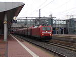 DB BR 185 043-7 mit Güterzug im Bahnhof Kassel-Wilhelmshöhe am 20.12.2025