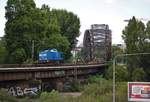 PRESS 204 013-3 in Frankfurt am Main Oberrad am 02.08.20 von einer Fußgängerbrücke aus fotografiert