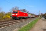 DB Cargo Bombardier Traxx 185 168-2 mit Mischer am 19.03.26 in Maintal Ost