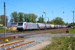 AKIEM Bombardier Traxx 186 354-7 mit Kesselwagen in Kahl am Main am 24.04.26
