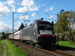 MRCE/Dispook ES 64 U2-018 (182 518) mit IC am 15.04.16 bei Hanau West