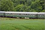 Bahnfest in Königstein. Sichtbar viel Begeisterung bei den Fahrgästen. Die Fotografen am Waldrand werden aus den Schnellzugwagen freudig begrüßt. Schneidhein Mai 2018.