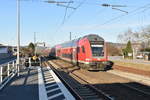 Nachschuß auf den RE60 der nach Frankfurt Hbf unterwegs ist, hier durchfährt er gerade Heddesheim/Hirschberg gen Weinheim.