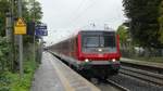 Eine RB68 nach Heidelberg steht im Bahnhof Heppenheim. Aufgenommen am 6.10.2017 15:06