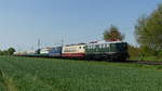 Anlässlich einer Museumsveranstaltung überführte E40 128 103 113, 181 201, 110 300, 212 372 und 5 Reisezugwagen von Koblenz Lützel nach Lauda.