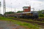 RTB Cargo Stadler Euro 9000 2019 315-1 mit Schiebewandwagen in Darmstadt Kranichstein am 16.05.26 