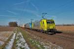 Dreierpack ATLU Bombardier Traxx 185 534-5 und 185 512-1 mit TX Logistik 185 538-6 in Klein Gerau am 14.02.21