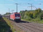 186 323-2 zieht einen Schiebewandwagenzug am 29.09.2011 durch Einsiedlerhof