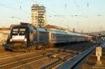 Taurus ES 64 U2-036 zieht den IC 2056 Heidelberg - Saarbrcken am 16.01.2012 aus Kaiserslautern