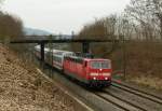 181 219-7 ist mit dem IC 2055 Saarbrcken - Heidelberg am 26.01.2012 in Bruchmhlbach-Miesau