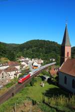 DB BR 101 122 mit IC 2054 fährt durch Frankenstein dem Ziel Saarbrücken entgegen.
Nächster Halt ist Kaiserslautern.

Frankenstein (Pfalz), der 10.07.2015