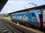 1016 023-2 (sterreichs Grne Schiene) stand mit dem IC 2057 Saarbrcken - Frankfurt (Main) am 15.06.2011 in Kaiserslautern Hbf