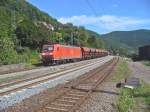 185 033-8 zieht einen gemischten Gterzug nach Einsiedlerhof am 06.09.2011 durch Lambrecht