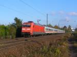 101 127-9 zieht den IC 2196 Stuttgart - Saarbrcken am 21.10.2011 durch Kennelgarten