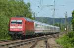 101 087-5 ist mit dem IC 2258 Frankfurt (Main) - Saarbrcken am 13.05.2012 in Landstuhl