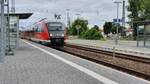 Eine Baureihe 642 in Doppeltraktion als RE 6 nach Karlsruhe Hbf fährt am 05.