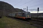 Hector Rail 241 005  Solo  mit KLV-Zug in Richtung Trier (Winningen/Mosel, 06.02.14).