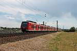 Als RB 2 (Karlsruhe Hbf - Mannheim Hbf) fuhr am späten Nachmittag des 03.06.2020 der 425 111-2 zusammen mit dem 425 019-7 nördlich von Waghäusel über die Rheintalbahn in Richtung Neulußheim.