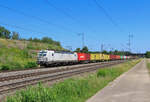 Graben Neudorf - 12. Juni 2025 : ELL/RTB Cargo 6193 430 mit einem Kombi in Richtung Schweiz unterwegs.
Link zum Video : https://www.youtube.com/watch?v=yMajtlN3dwo