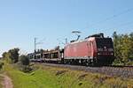 Mit einem leeren Autozug nach Mannheim Rbf fuhr am Mittag des 13.10.2017 die 185 099-9 aus Richtung Schweiz bei Buggingen gen Freiburg (Breisgau).